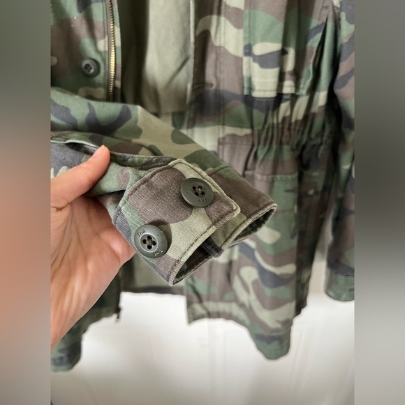 Aritzia Tna Camo/Army Jacket - Picture 4 of 10